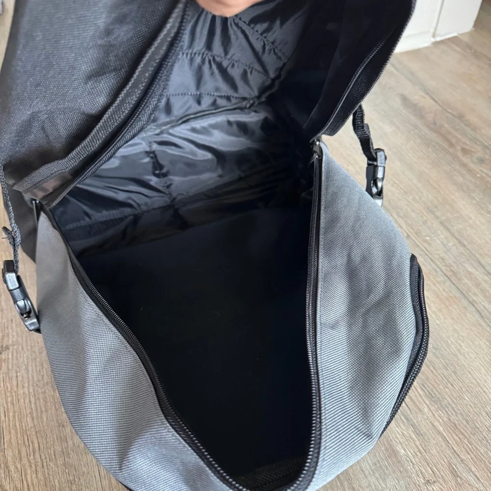 Coors Light 3 Zip Pocket Promo Backpack Grey Black‎ Bungee Cord Tailgate Bag